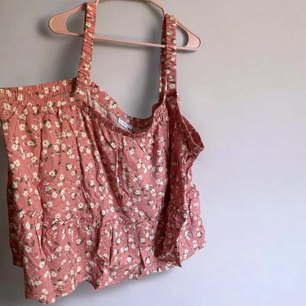 Lovesick Floral Tank - Picture 4 of 5